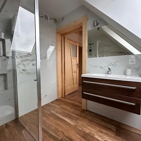 Ignac בקתה Ostrowsko